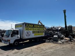 Best Yard Waste Removal  in Waipio, HI